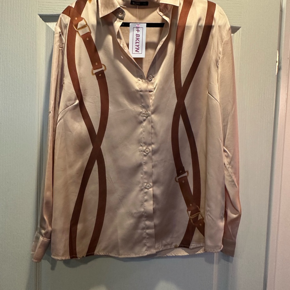 MOTR Womens Long Sleeve Plus Size Equestrian Theme Button Down Shirt - Picture 2 of 6